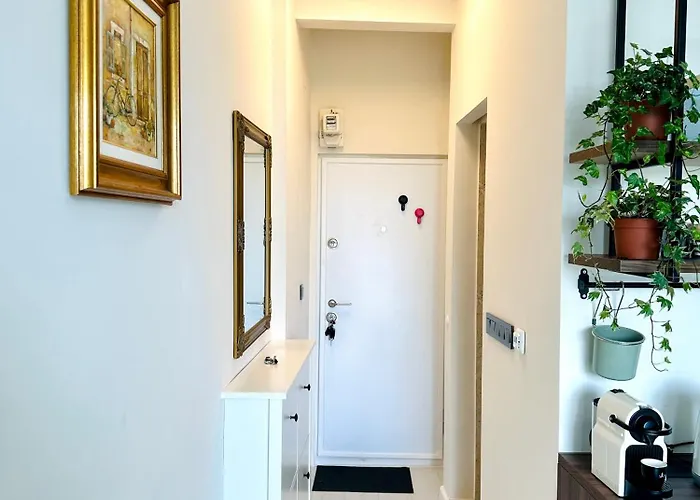 Harmony - Elegant Escape Near Ateneu *