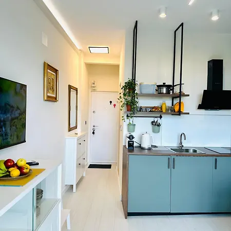 Harmony - Elegant Escape Near Ateneu